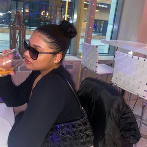 Meet your Posher, Chelsea